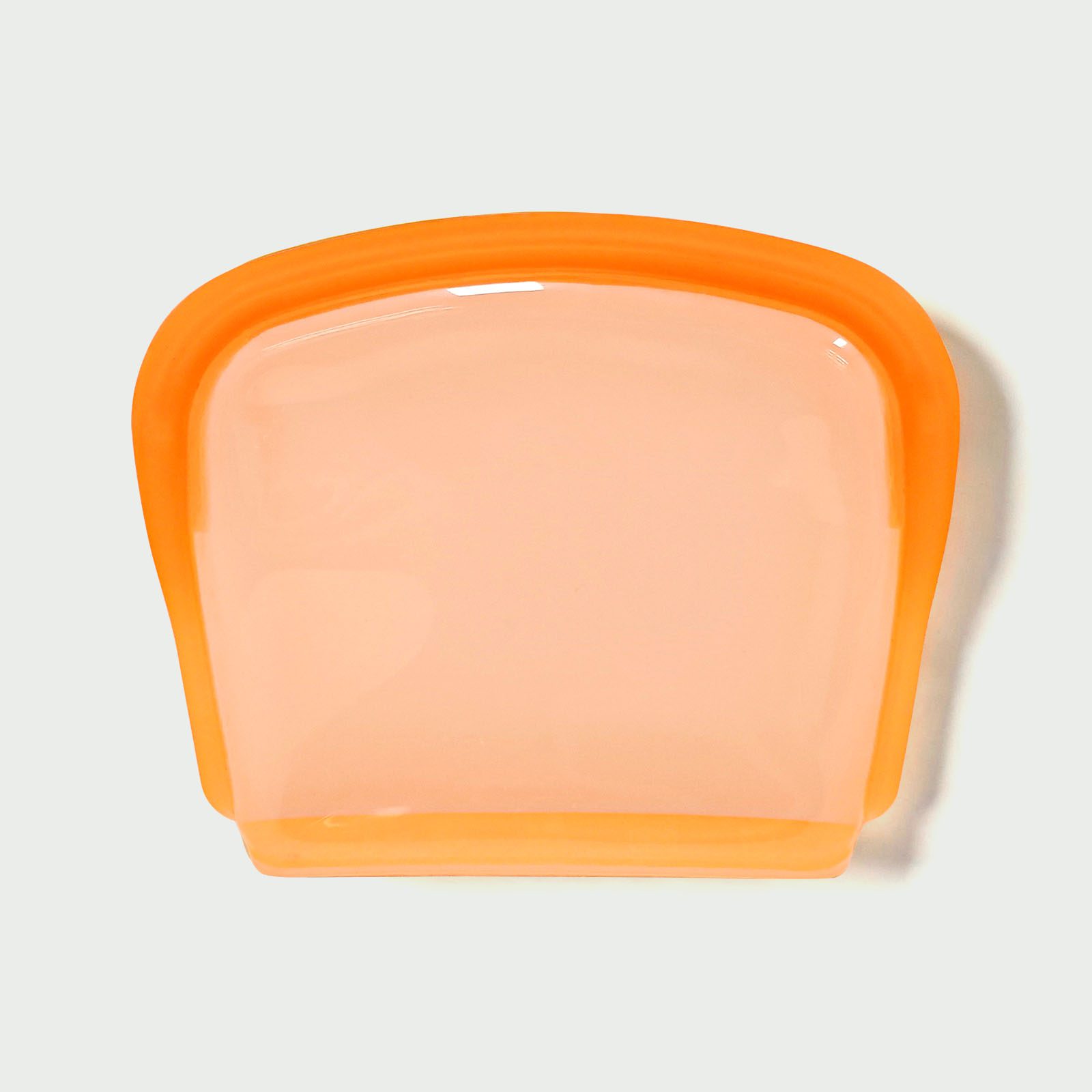 Tiny but mighty! 200ml slim silicone bags perfect for nuts , spices , or makeup. Lays flat like credit card, expands to hold 1 cup snacks!