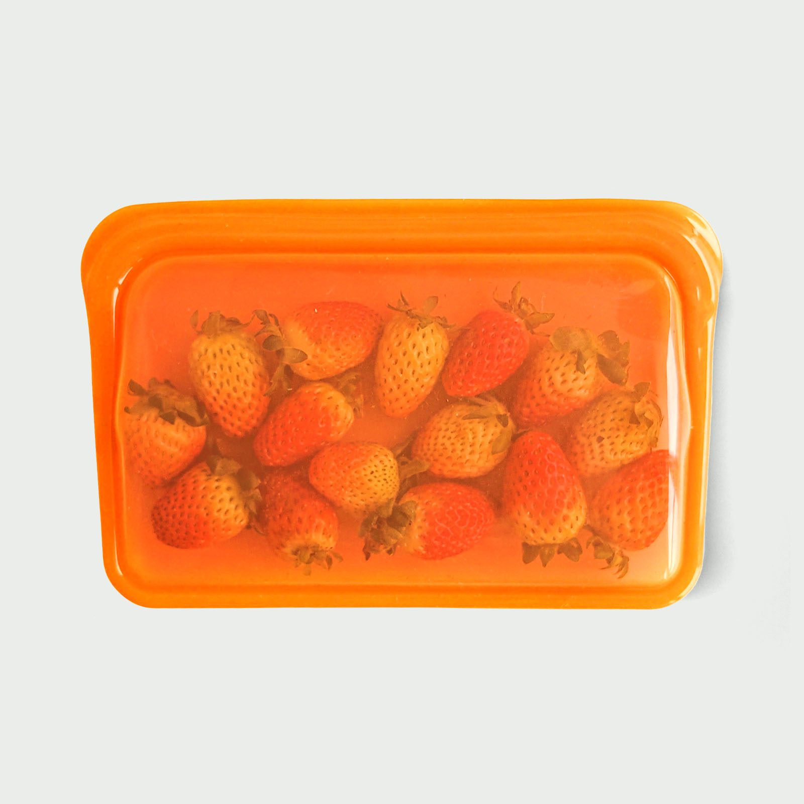 400ml flat silicone storage bags – slim reusable food containers for snacks, sauces, and meal prep. Leak-proof zip seal, dishwasher safe, freezer-to-microwave safe (-40°F to 450°F).