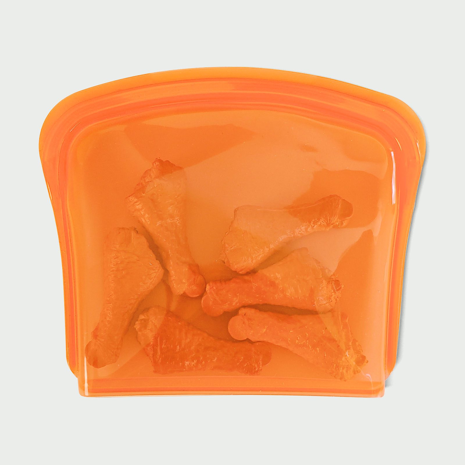 Planet-saving silicone bags 800ml! Holds juicy berries to steamy soups without spills. Survives freezer to microwave – now that’s snack magic!