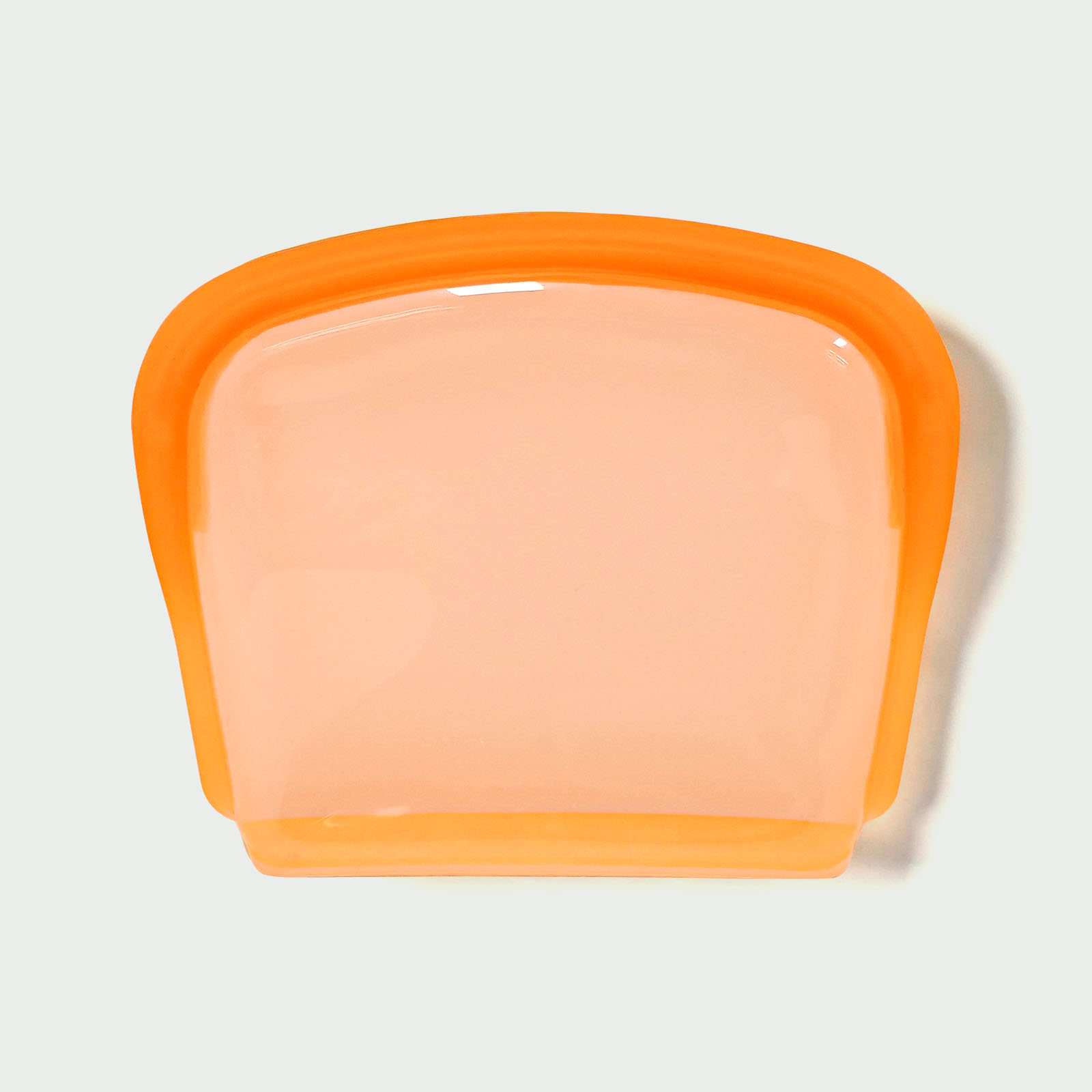 Tiny but mighty! 200ml slim silicone bags perfect for nuts , spices , or makeup. Lays flat like credit card, expands to hold 1 cup snacks!