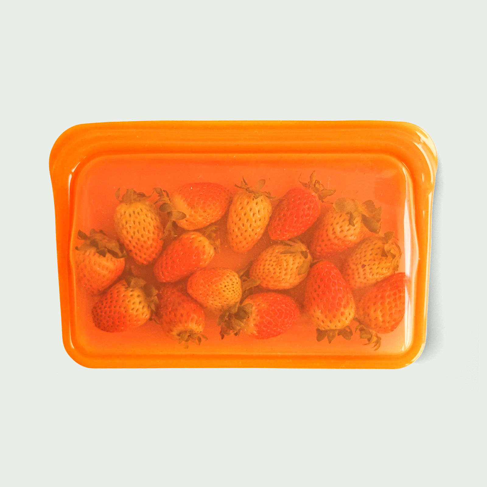 400ml flat silicone storage bags – slim reusable food containers for snacks, sauces, and meal prep. Leak-proof zip seal, dishwasher safe, freezer-to-microwave safe (-40°F to 450°F).