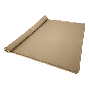 Durable large silicone mat for pets—perfect as a non-slip feeding mat. Waterproof, BPA-free, easy to clean, and keeps floors mess-free.