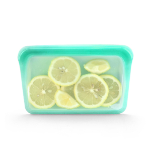 400ml flat silicone storage bags – slim reusable food containers for snacks, sauces, and meal prep. Leak-proof zip seal, dishwasher safe, freezer-to-microwave safe (-40°F to 450°F).