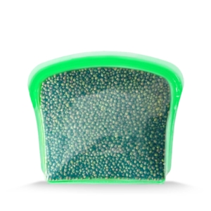 Planet-saving silicone bags 800ml! Holds juicy berries to steamy soups without spills. Survives freezer to microwave – now that’s snack magic!