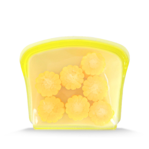 Planet-saving silicone bags 800ml! Holds juicy berries to steamy soups without spills. Survives freezer to microwave – now that’s snack magic!