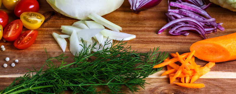 In today’s fast-paced world, convenience often comes at the expense of the environment. From packed lunches to meal prep, single-use plastics have become a silent culprit in our daily routines.